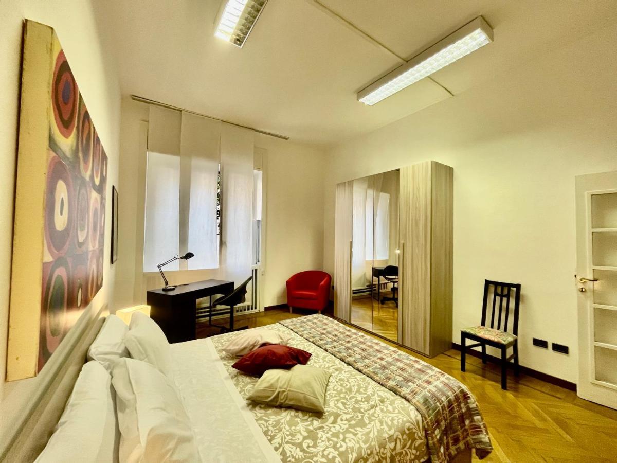 Central Apartment Milão Exterior foto